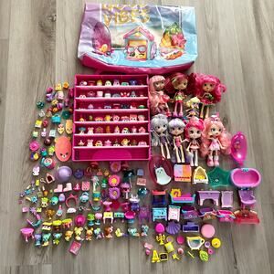 Mixed Lot 120+ Piece Shopkins & Shopkins Accessories with Storage Carrying Case